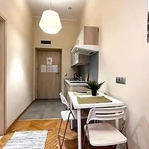 Homely Apartament