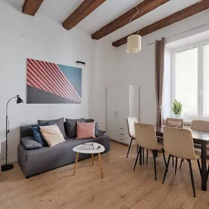 Urban Nest Szewska 21 Апартаменты